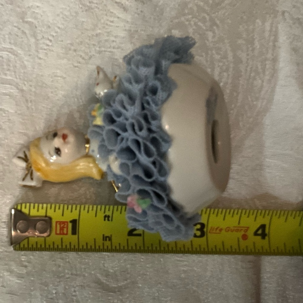 Irish Dresden Angel Doll Blue Lace Figurine Girl Bunny Vintage Porcelain Lace - Picture 15 of 15